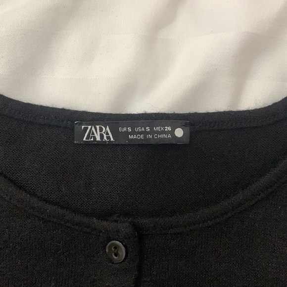 Cropped Cardigan (S) - Picture 2 of 3